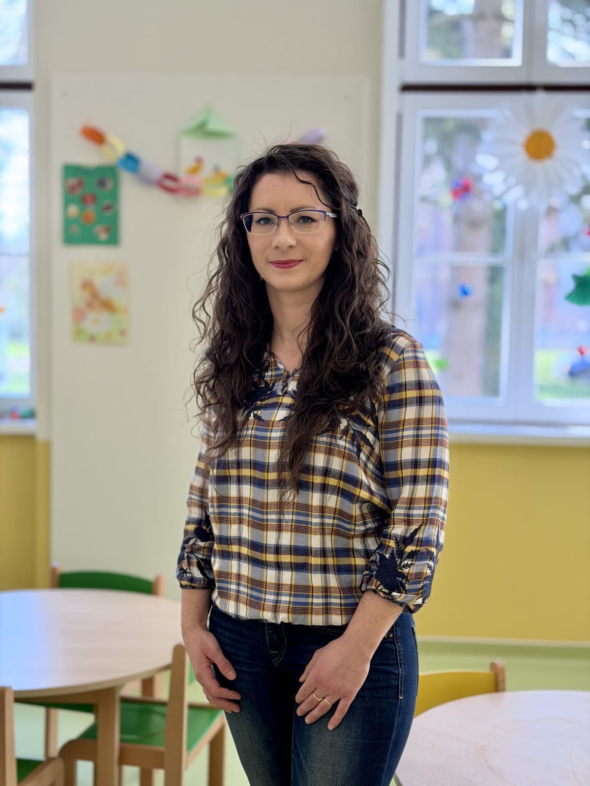 Dorina Szilagyi, Erzieherin